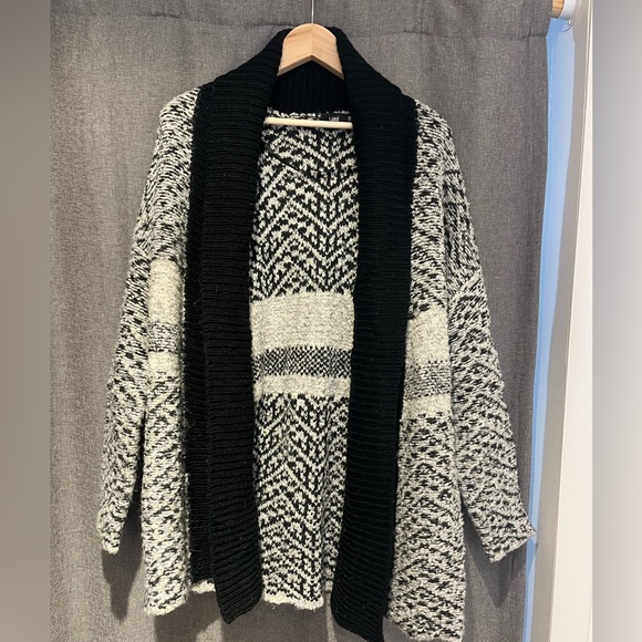 Cardigan sweater by Line the Label - Picture 1 of 2